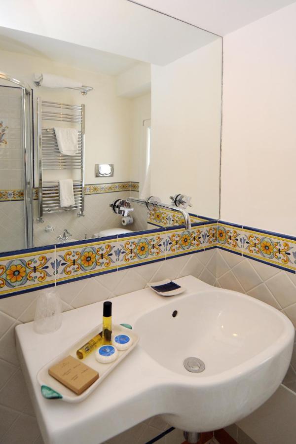 Hotel Boutique Gimagi Amalfi Zewnętrze zdjęcie